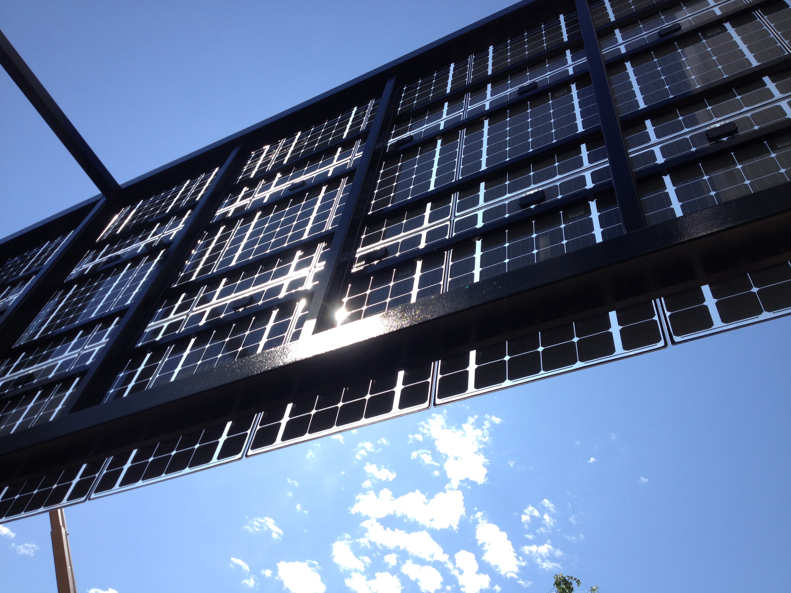 LSX Solar Panels are frameless, weatherproof and architecturally designed to your project. 